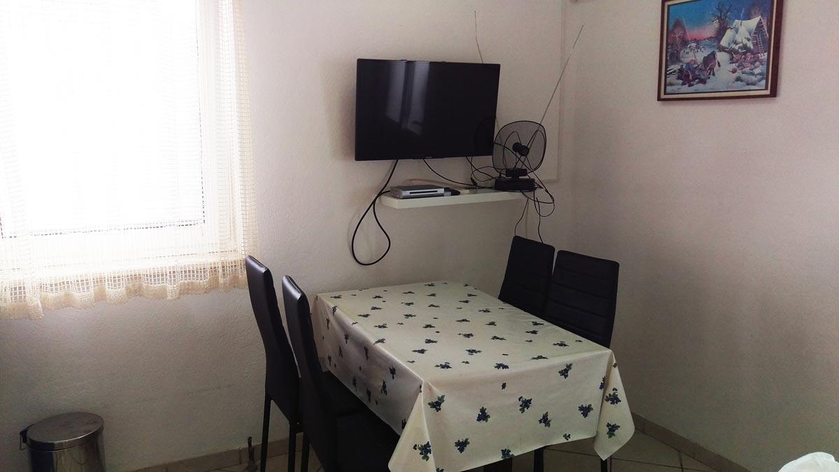 Apartment Mirela 苏佩塔尔 外观 照片