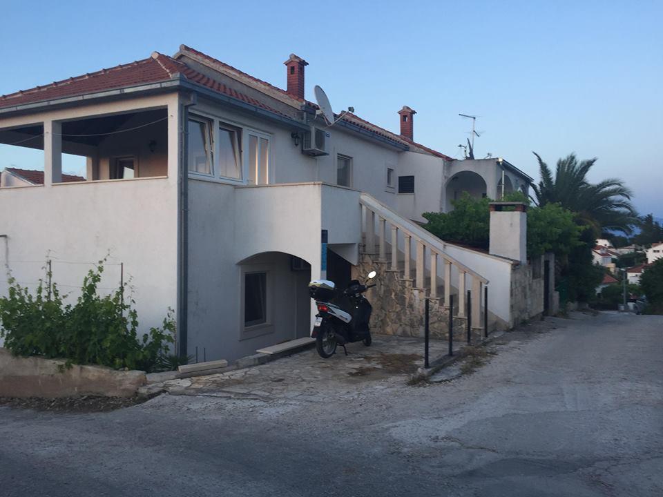 Apartment Mirela 苏佩塔尔 外观 照片